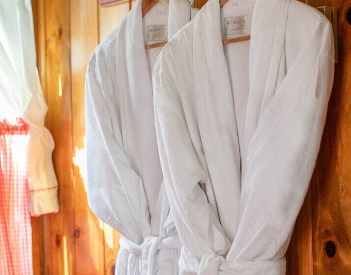 디럭스 룸, Inn At Sugar Pine Ranch