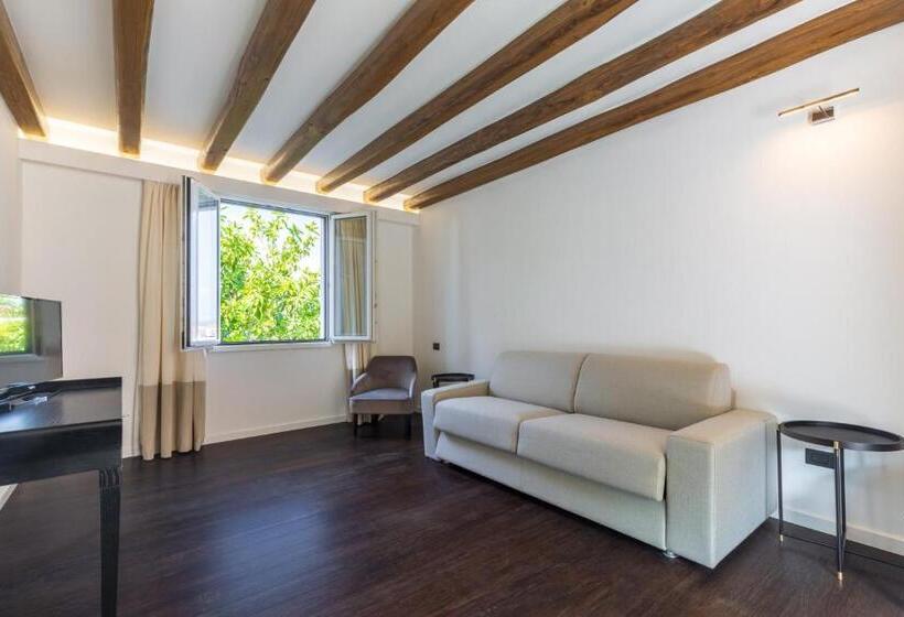 带露台的套间, Raphael Hotel Arbatax