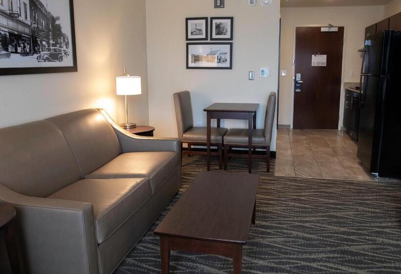 스위트, Cobblestone Hotel & Suites   Two Rivers