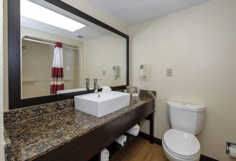 Люкс, Red Roof Inn Plus+ & Suites Opelika
