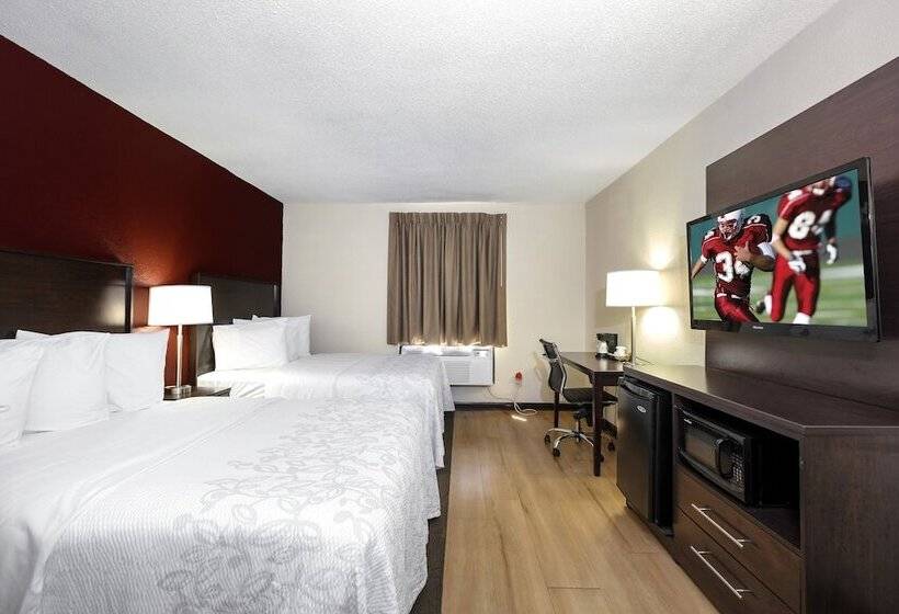 Люкс, Red Roof Inn Plus+ & Suites Opelika