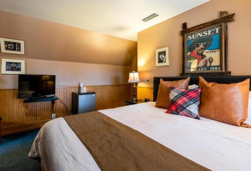 스탠다드 룸 킹사이즈 침대, Saddleback Inn At Lake Arrowhead