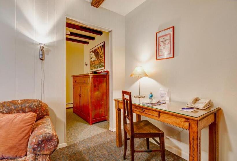 Номер Стандарт, Santa Fe Motel & Inn