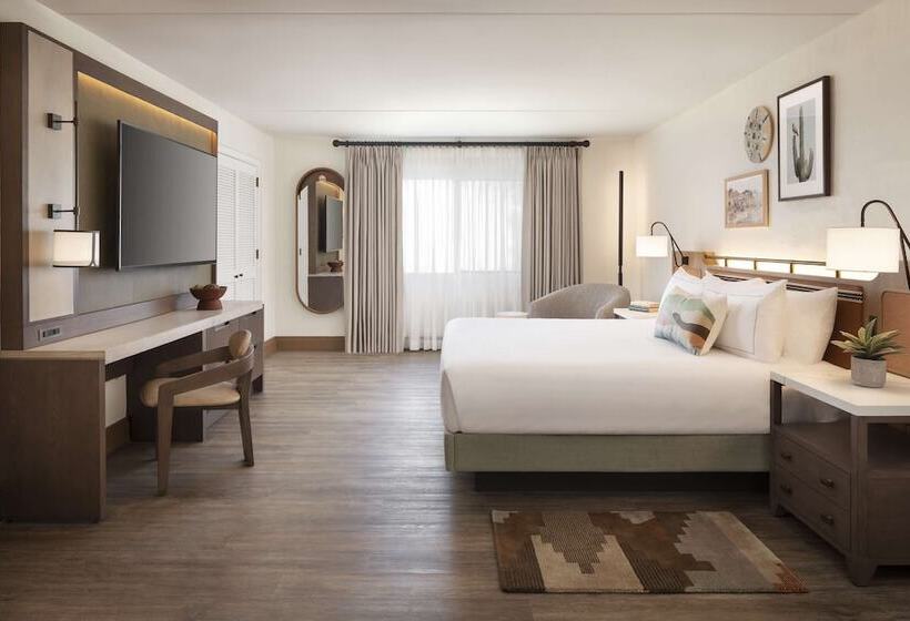Suite, The Scottsdale Resort & Spa, Curio Collection By Hilton