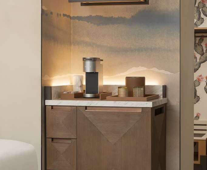 Президентский Люкс, The Scottsdale Resort & Spa, Curio Collection By Hilton