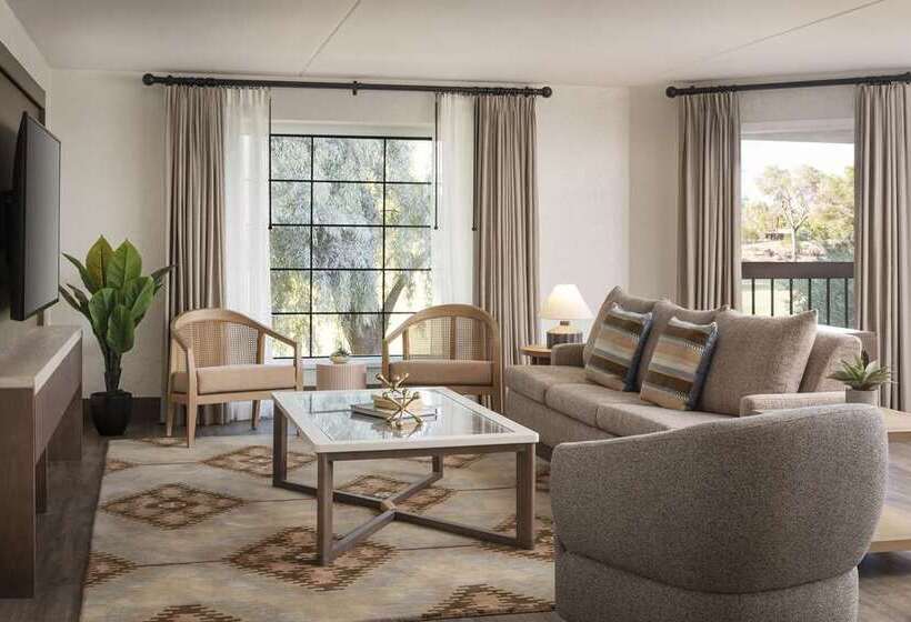 Suite, The Scottsdale Resort & Spa, Curio Collection By Hilton