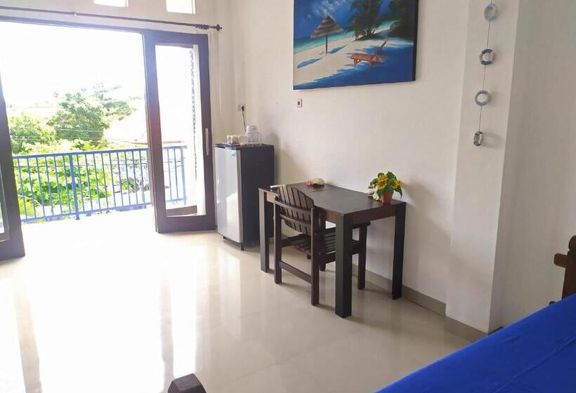 Трехместный Номер Стандарт с Балконом, Sea Star Bali