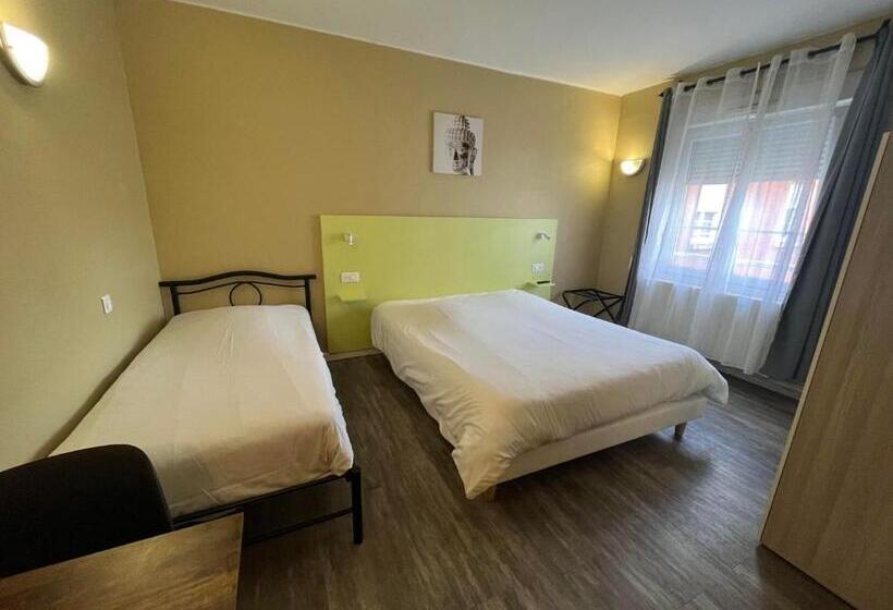 Трехместный Номер Стандарт Вид на Сад, Hôtel Les Jardins Dunkerque Center