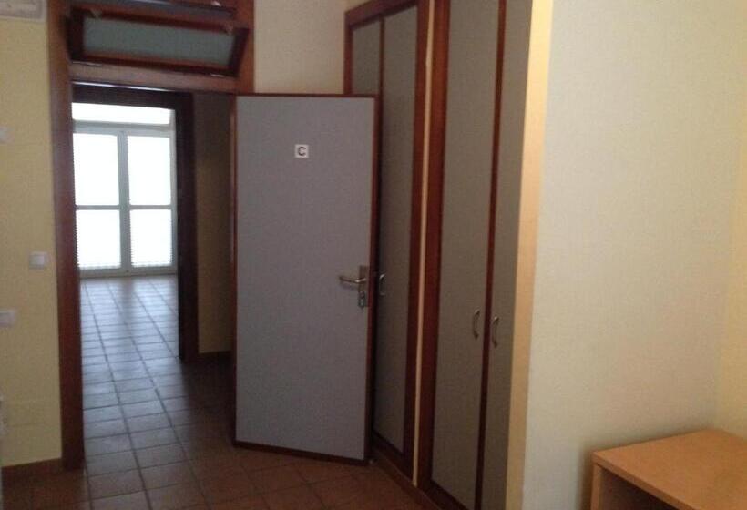 공동 객실, Albergue De Puntas De Calnegre