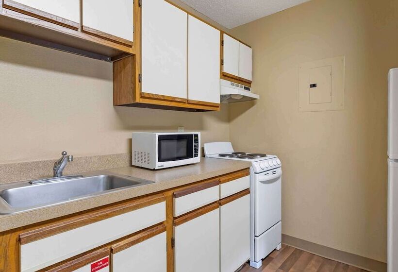 Студия Deluxe, Extended Stay America Suites  Cincinnati  Blue Ash  Reagan Hwy