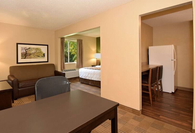 Студия Deluxe, Extended Stay America Suites  Raleigh  North Raleigh  Wake Towne Dr