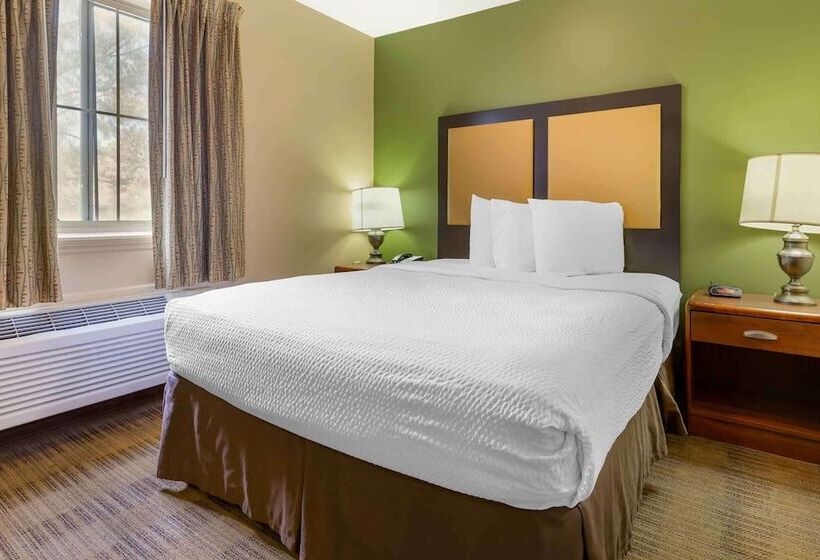 Студия Deluxe, Extended Stay America Suites  Raleigh  North Raleigh  Wake Towne Dr