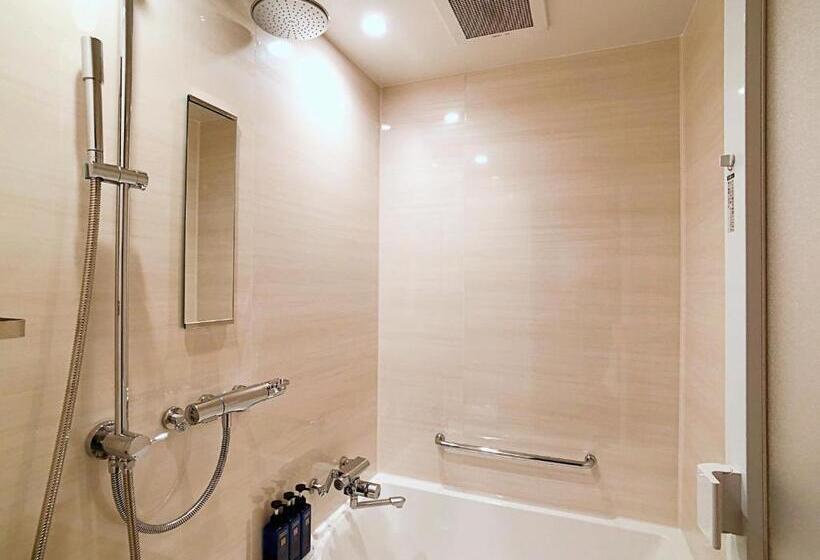 غرفة قياسية مزوَّدة بشُرفة, Royal Twin Hotel Kyoto Hachijoguchi