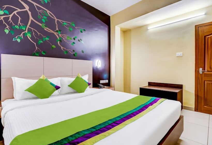 디럭스 룸, Treebo Petals Suites
