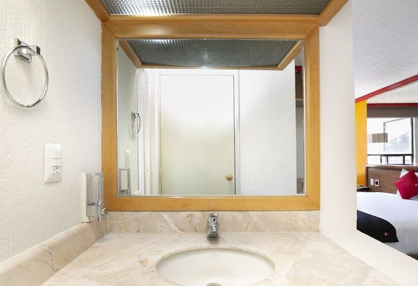 Quarto Deluxe, Capital O Hotel Casa Blanca, Morelia