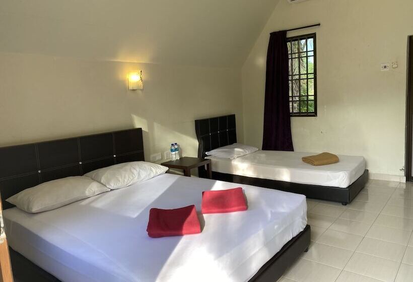 Трехместный Номер Deluxe, Oyo 89896 Sedili Inn Resort