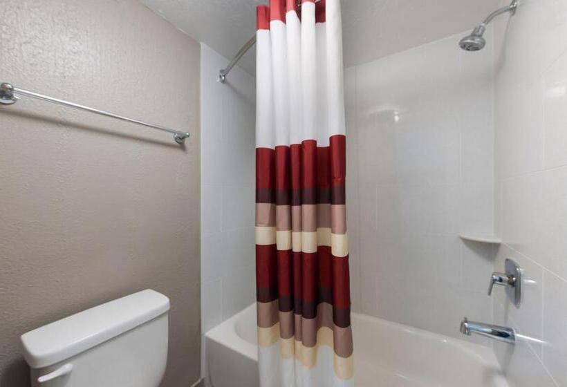 Номер Superior Кровать Кинг, Red Roof Inn Dayton  Moraine/u Of Dayton