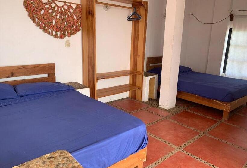 Quarto Superior, La Coral Beach House