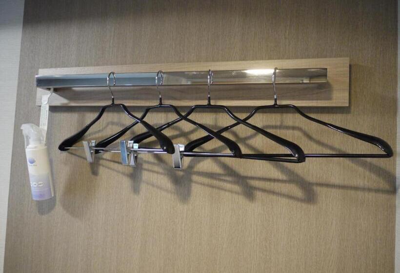 Номер Basic, Route Inn Chiba Newtown Chuo Ekimae   Narita Airport Access Line