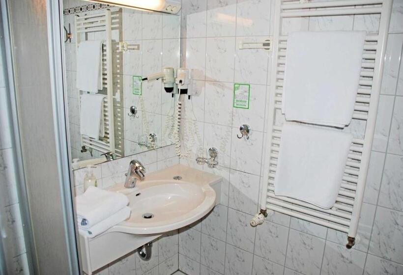 Апартаменты 1 Спальня, Deb 021 Hotel In Juliusruh Auf Rue