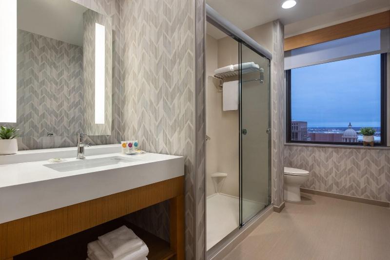 キングサイズベッドのスタンダードルーム, Hyatt Place Houston Downtown
