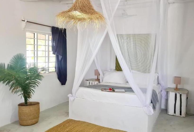 Семейный Номер Вид на Сад, Garden Beach Bungalows Jambiani