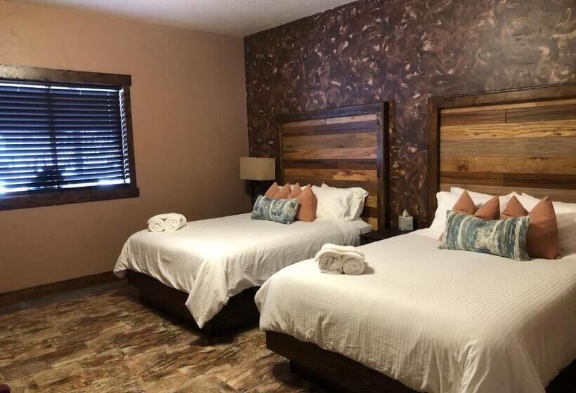 Семейный Номер Совместный Санузел, Zion Cliff Lodge