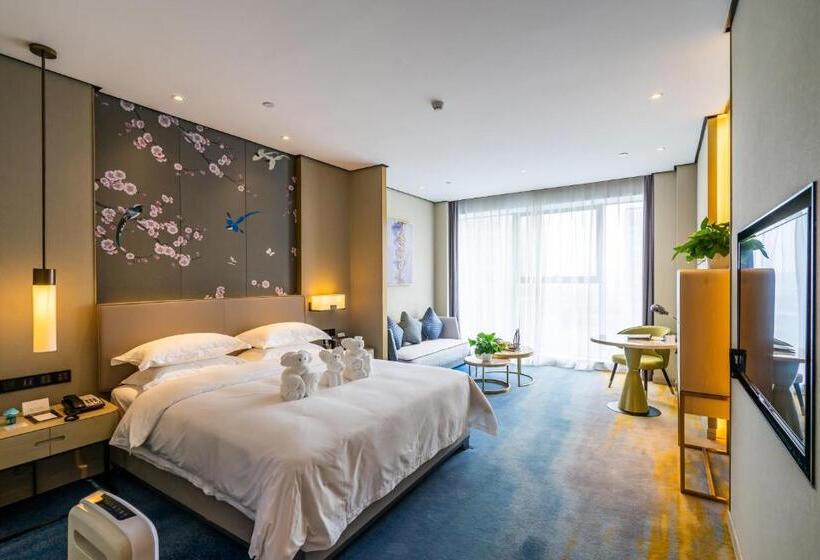 Номер Стандарт, Wenzhou Maison New Century