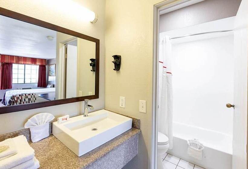 수피리어 룸, Red Roof Inn Lompoc