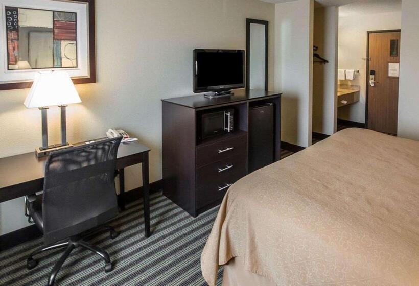 Quarto Estandar Cama King, Quality Inn Chesterton Near Indiana Dunes National Park I94