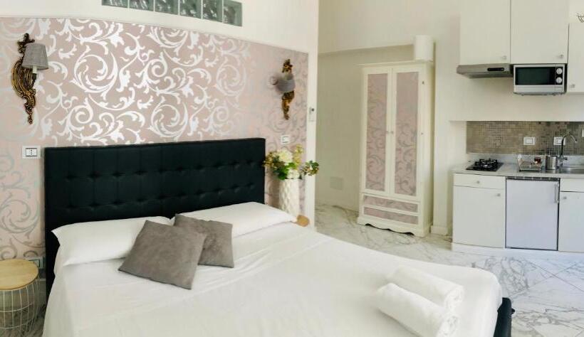 سوییت خانوادگی, Parisa Suite