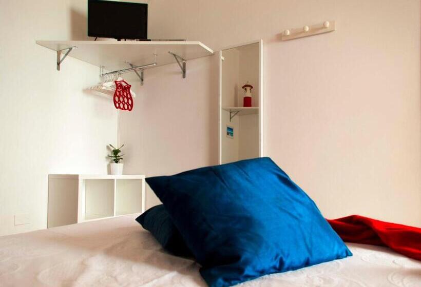 اتاق استاندارد با تراس و چشم‌انداز دریا, In Riva Al Mare B&b