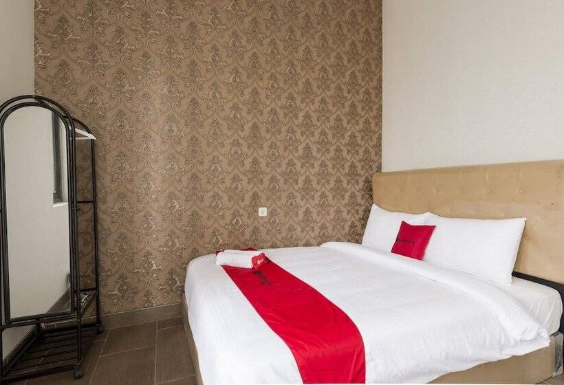 اتاق لوکس, Reddoorz Near Grand City Mall 2