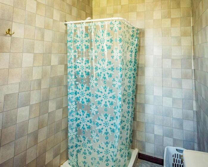 Семейный Номер, Casona Alemana