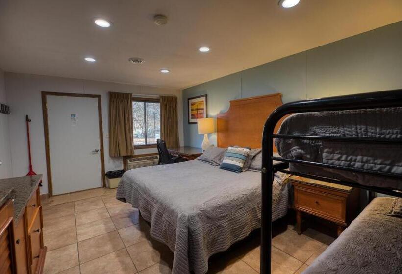 اتاق استاندارد با تخت بزرگ, Lewis & Clark Resort