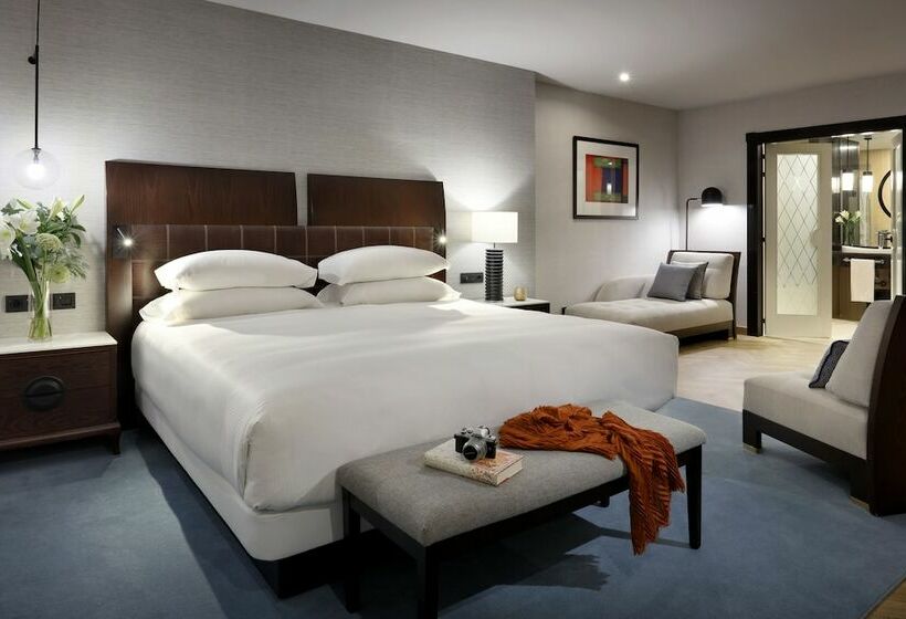 سوییت اجرایی, Hyatt Regency Hesperia Madrid