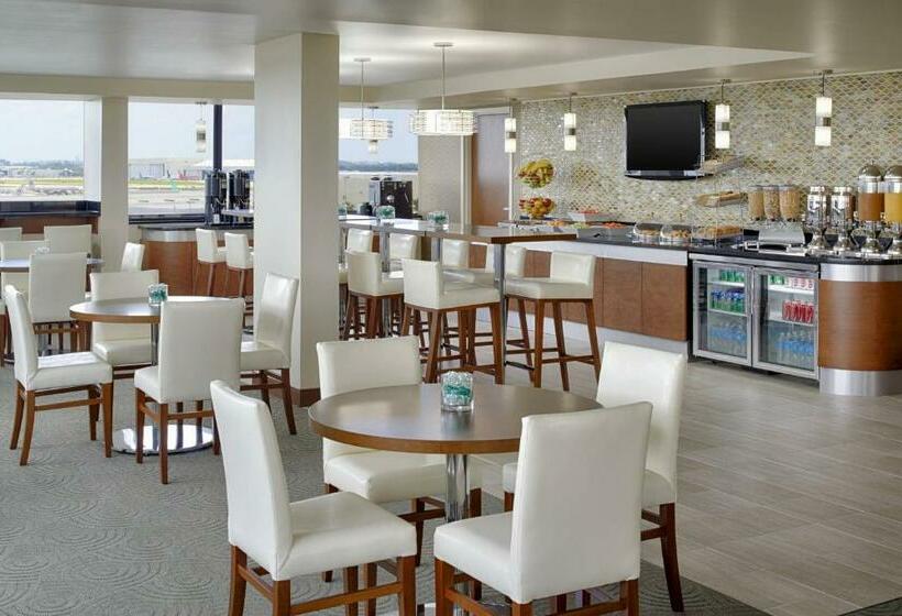 带大床的标准间, Sheraton Miami Airport Hotel And Executive Meeting Center
