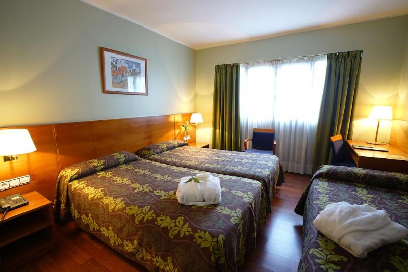 Habitación Triple Estándar, Zenit Diplomatic