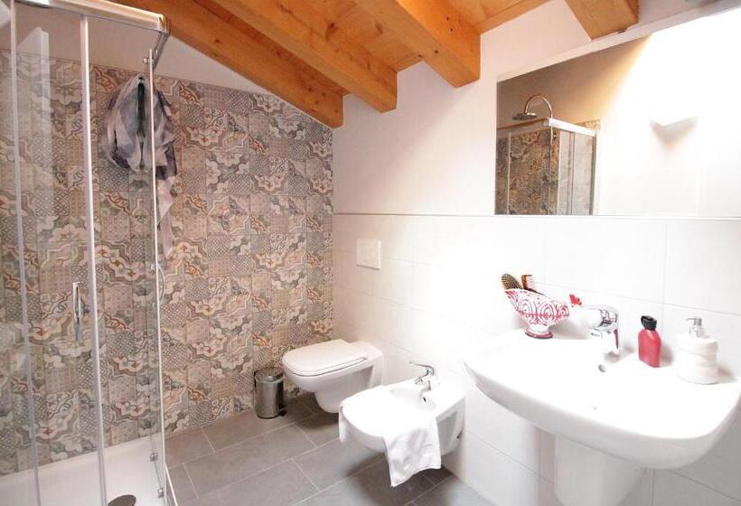 استودیوی سوپریور, Agriturismo Corte Patrizia