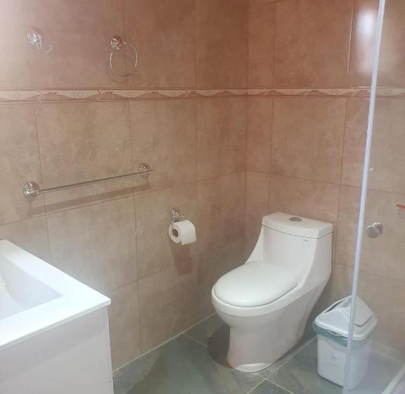 Quarto Quádruplo Estandar, Hostal Candelaria