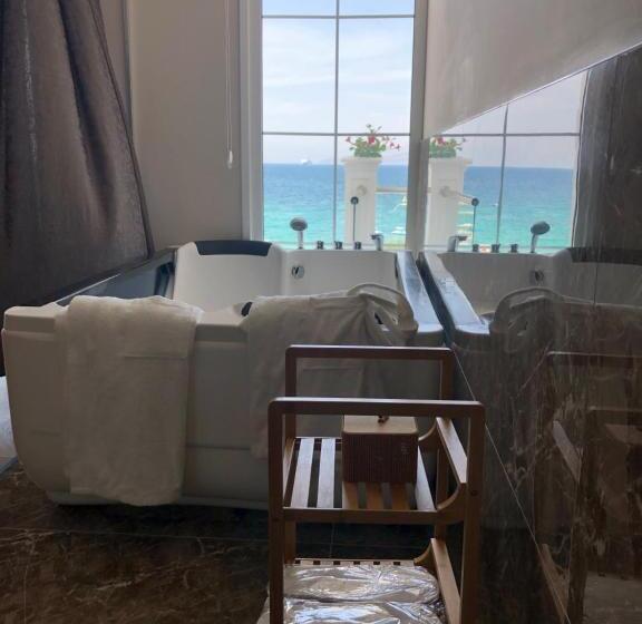 سوئیت با تخت بزرگ, Poda Boutique