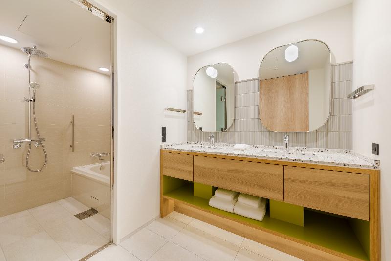 Quarto Estandar, Walk In