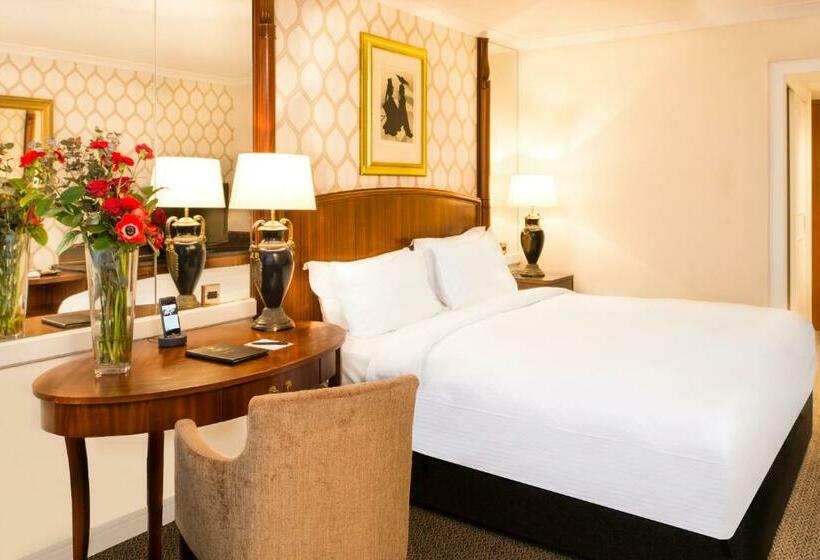 Номер Superior, Millennium Hotel London Knightsbridge