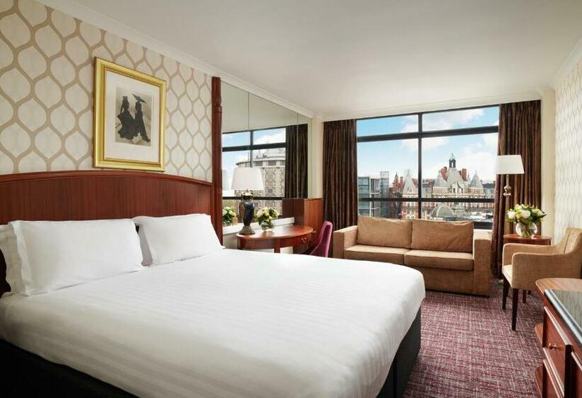 Номер Клуб, Millennium Hotel London Knightsbridge