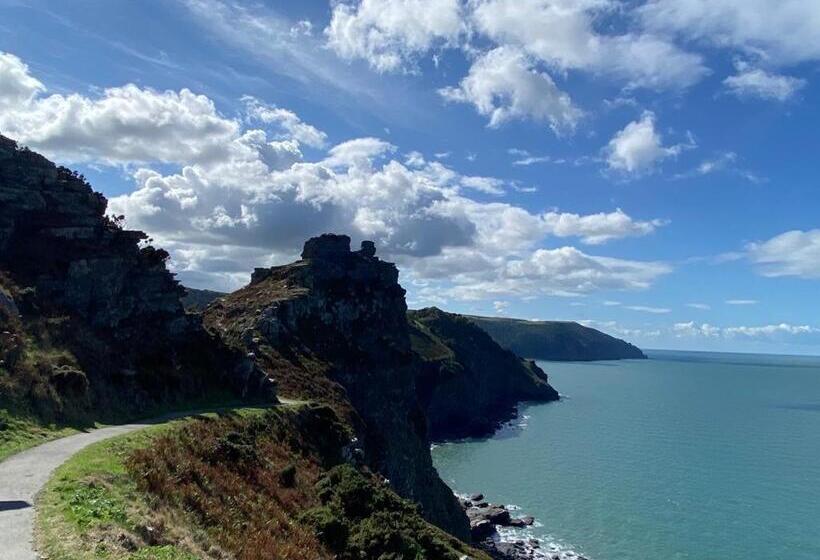 Номер Deluxe Вид на Море, The North Cliff