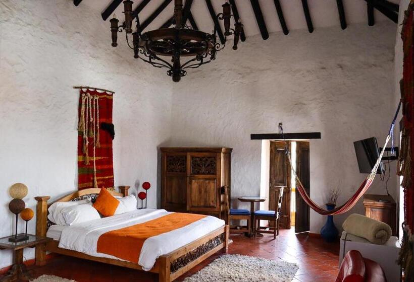 Люкс, Casona Quesada