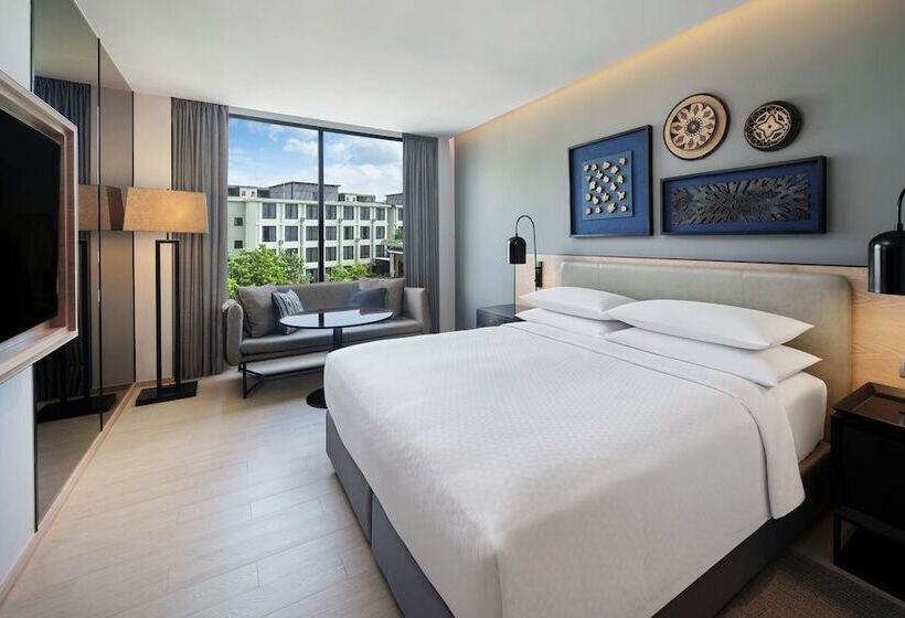 Номер Стандарт Двуспальная Кровать, Four Points By Sheraton Phuket Patong Beach Resort
