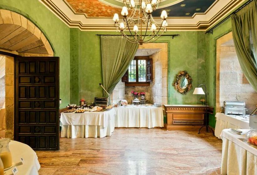 Полулюкс, Abba Palacio De  Sonanes