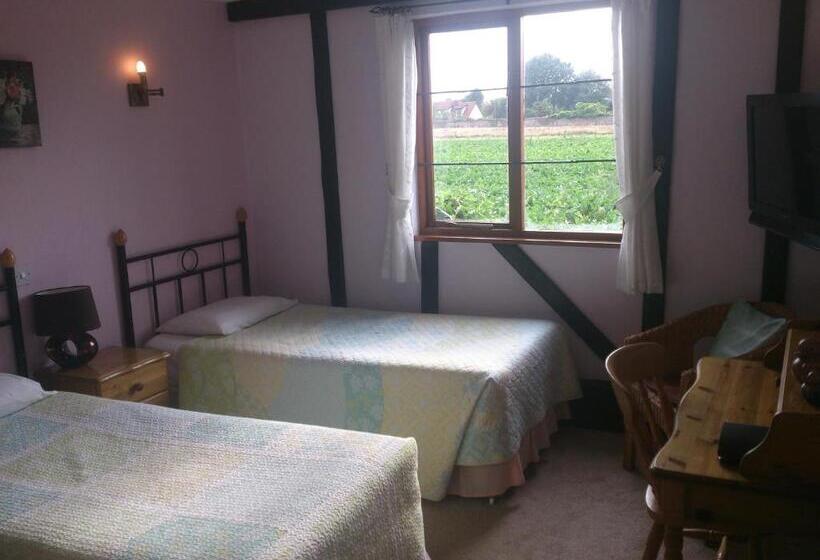 Номер Стандарт, Six Bells Inn