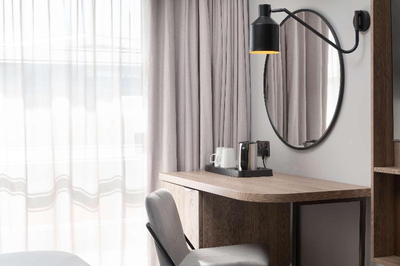 חדר סטנדרט עם מיטת קינג, Hilton Garden Inn Silverstone